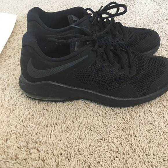 Men’s size 7.5 Nike Air Max Alpha Trainer black - Picture 2 of 16